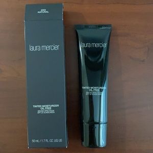 Laura Mercier Oil Free Tinted Moisturizer